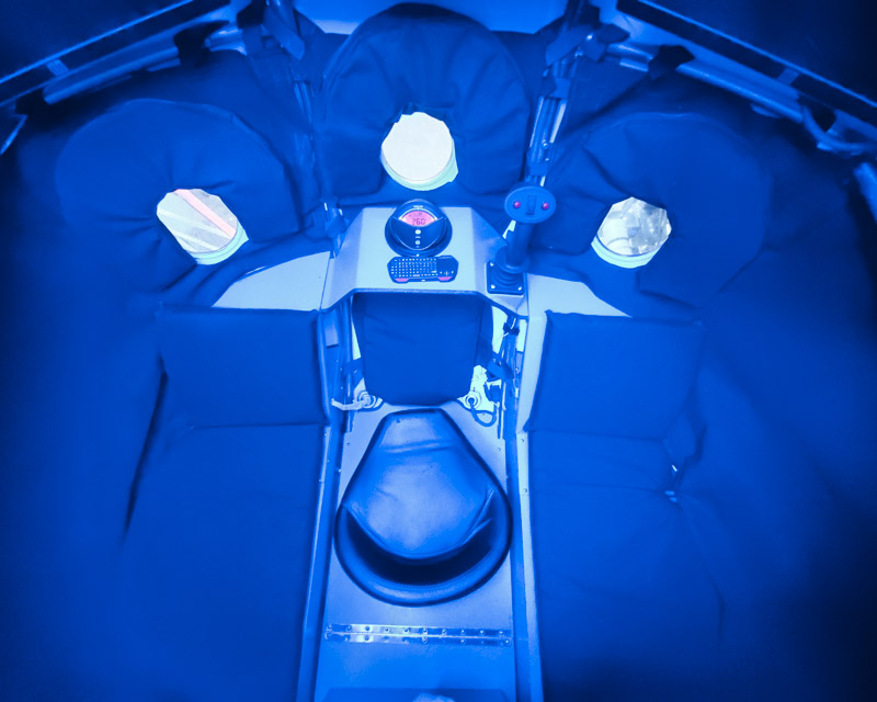 inside-pisces-vi-submarine